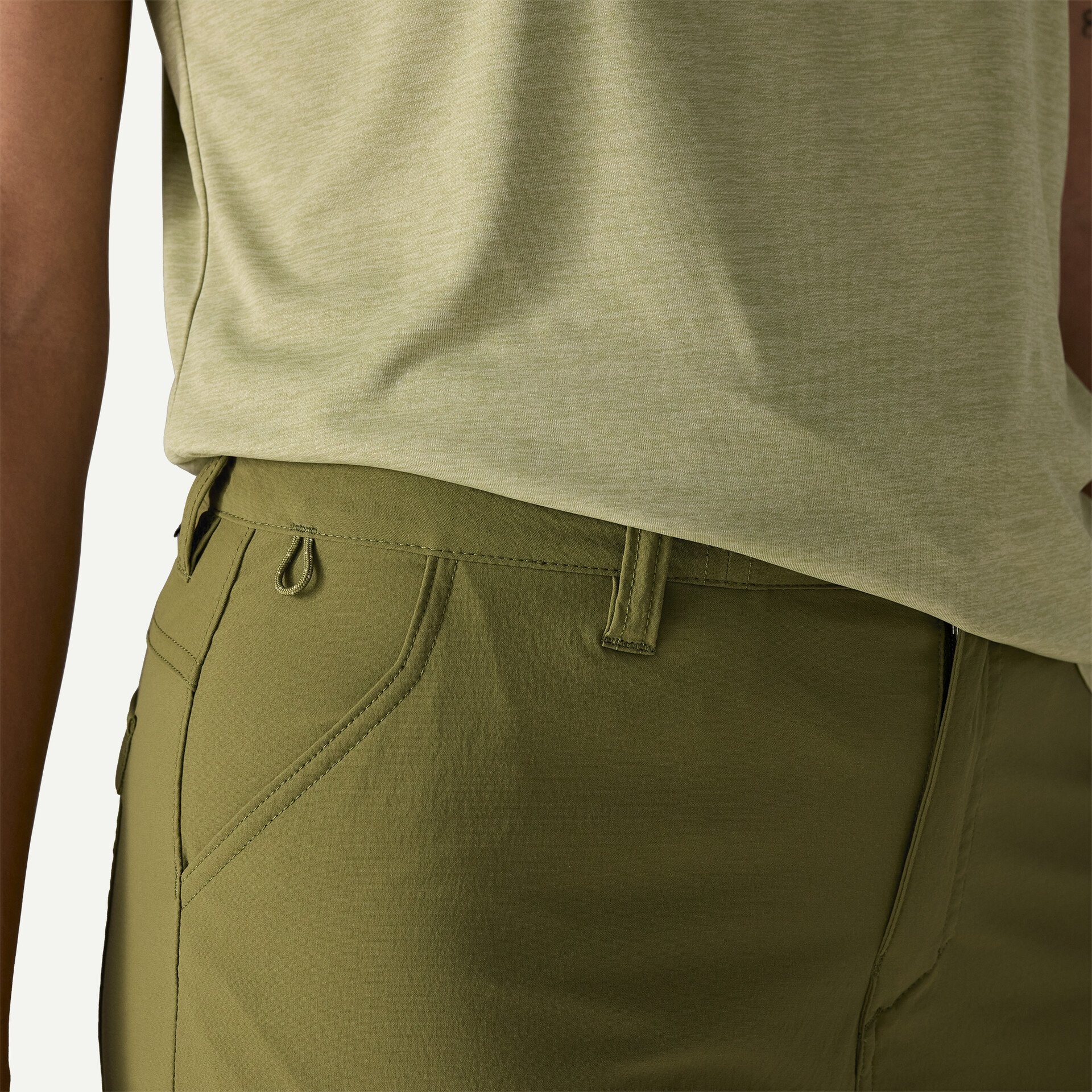 Women's Quandary Shorts - 5"