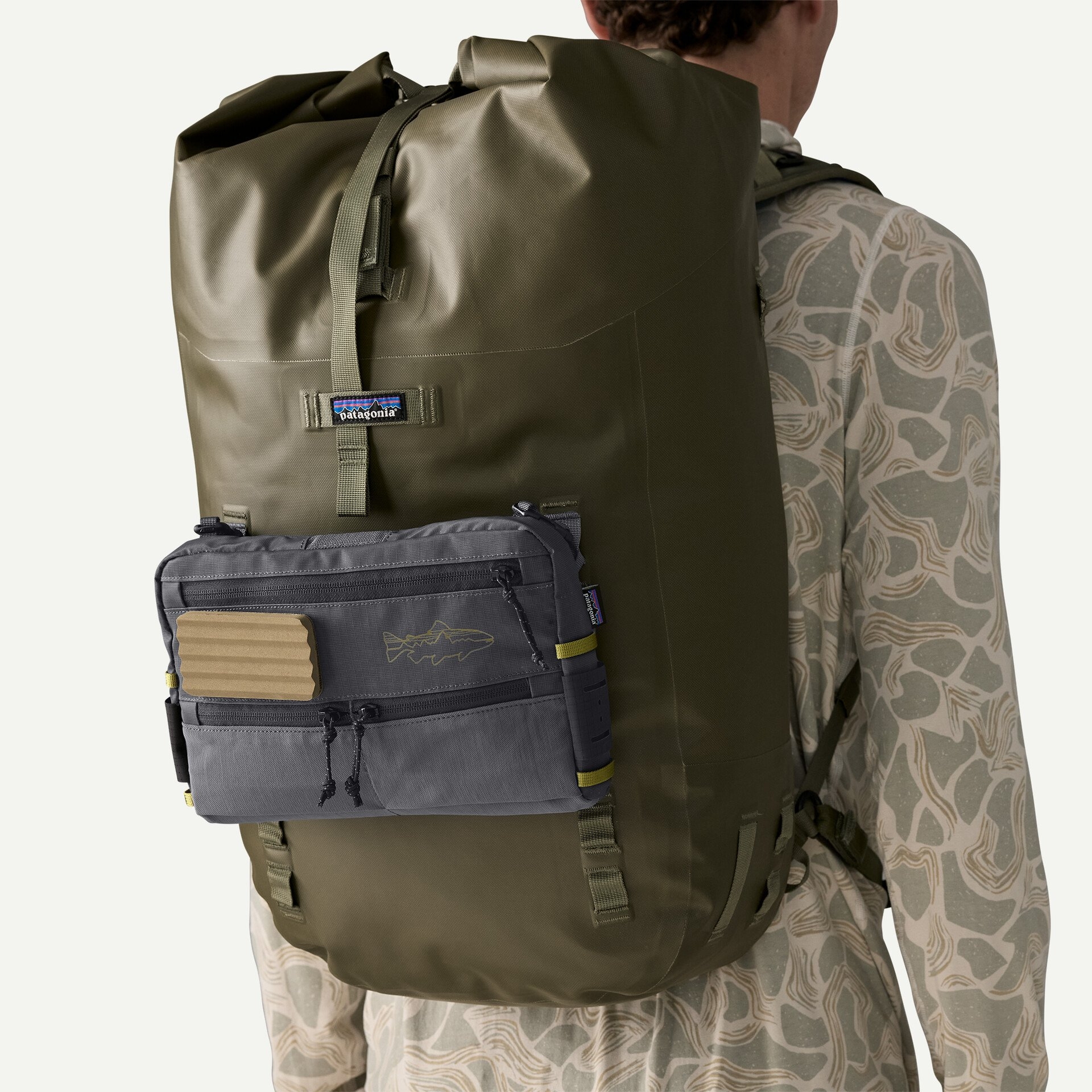 Stealth Switch Fishing Pack 3L