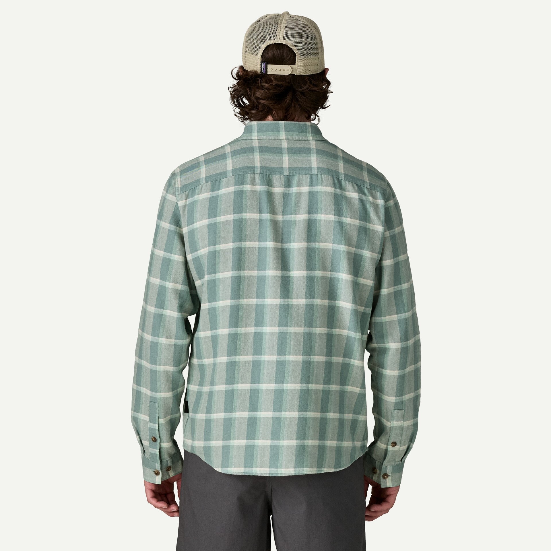 Men's Long-Sleeved Lightweight Fjord Flannel Shirt