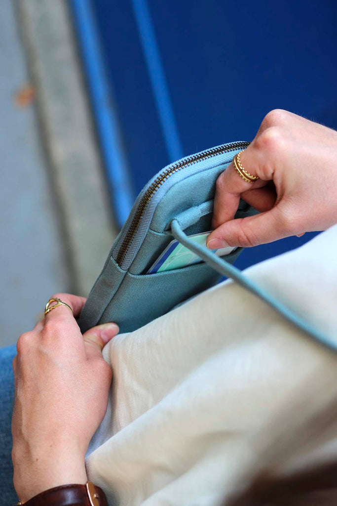 Pochette téléphone Bill Sauge