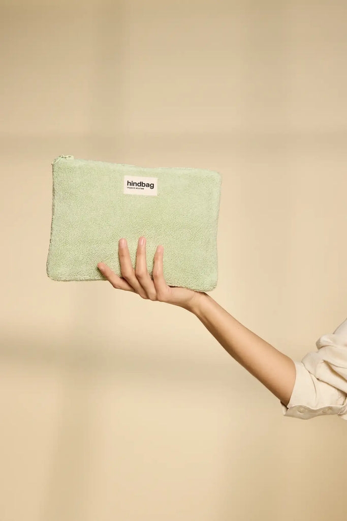 Pochette Ema Éponge vert amande