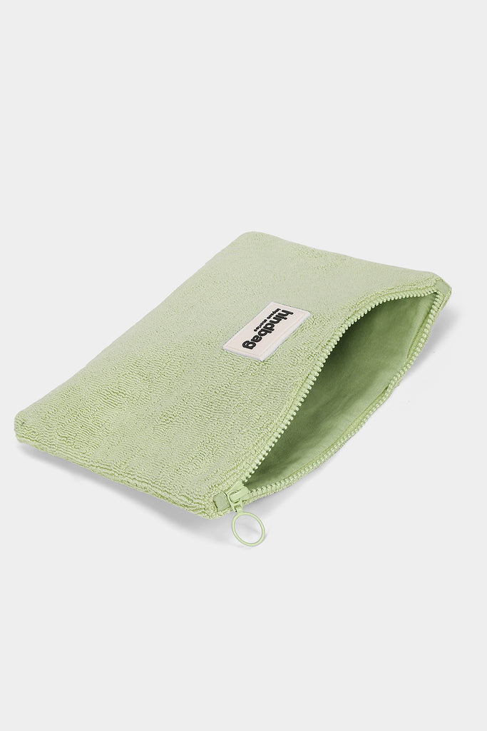 Pochette Ema Éponge vert amande