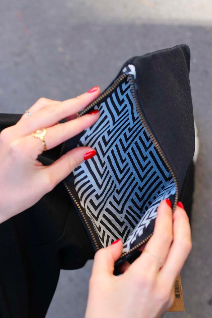Pochette Ema Noir