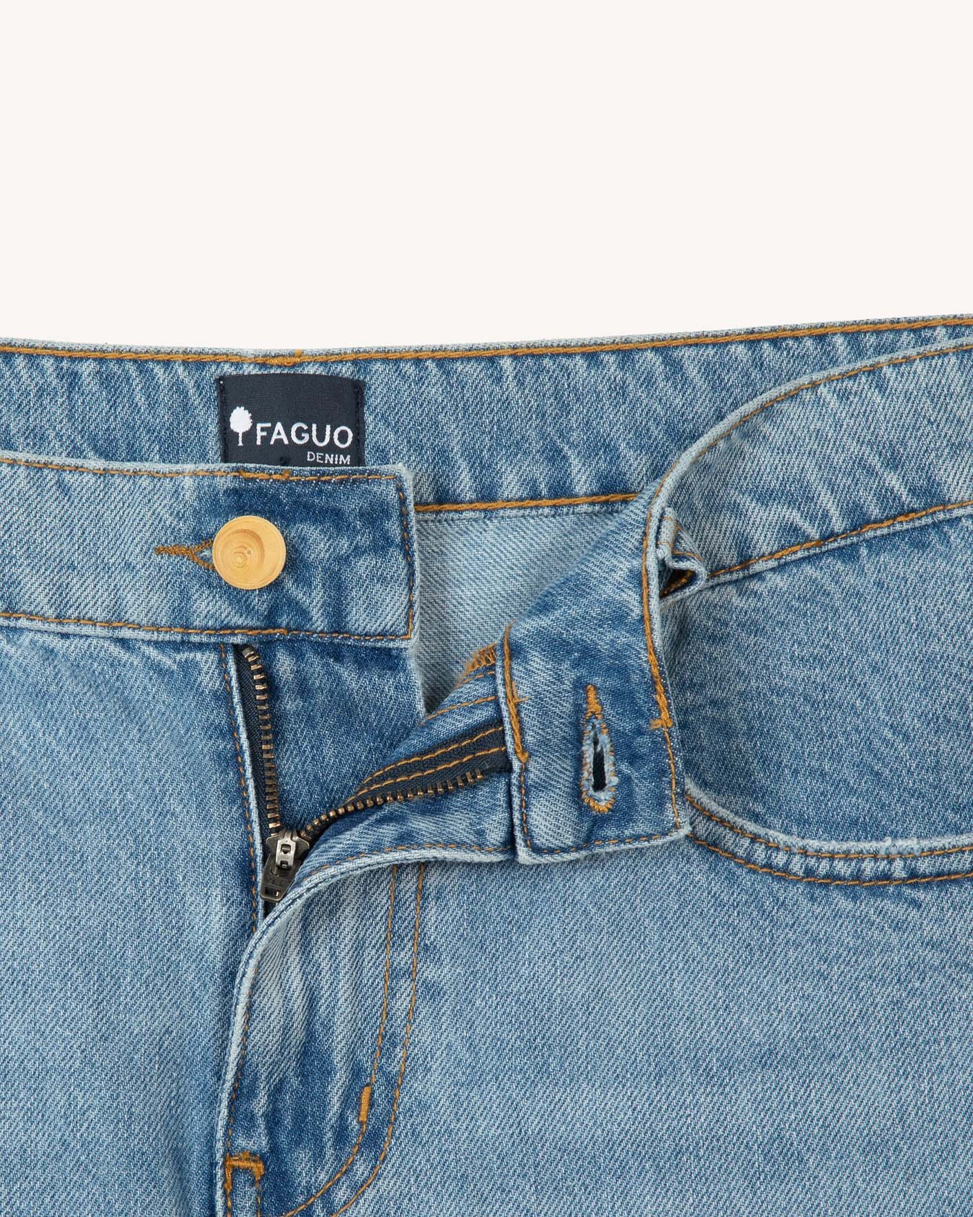 Jean fuselé denim clair - TAPERED