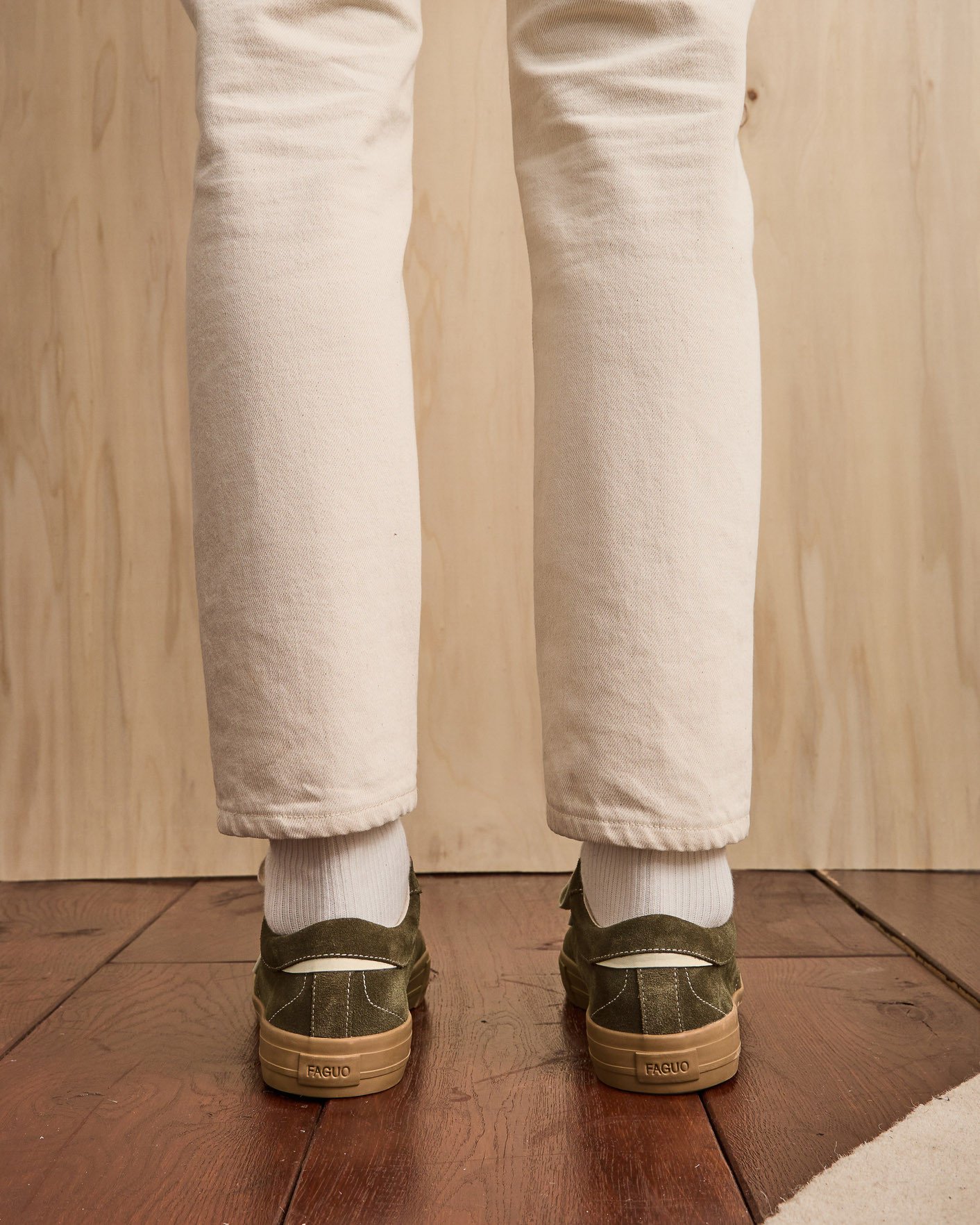 Baskets kaki cuir suède - NASHI