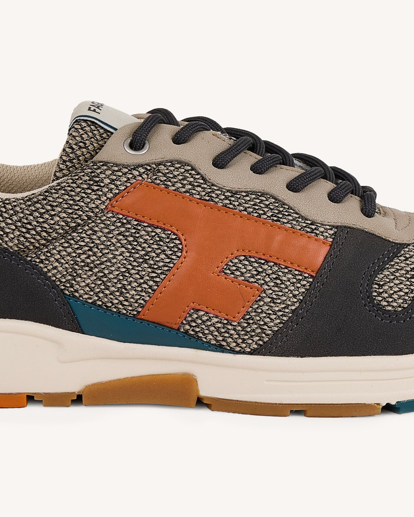 Baskets écru & vert clair - OLIVE