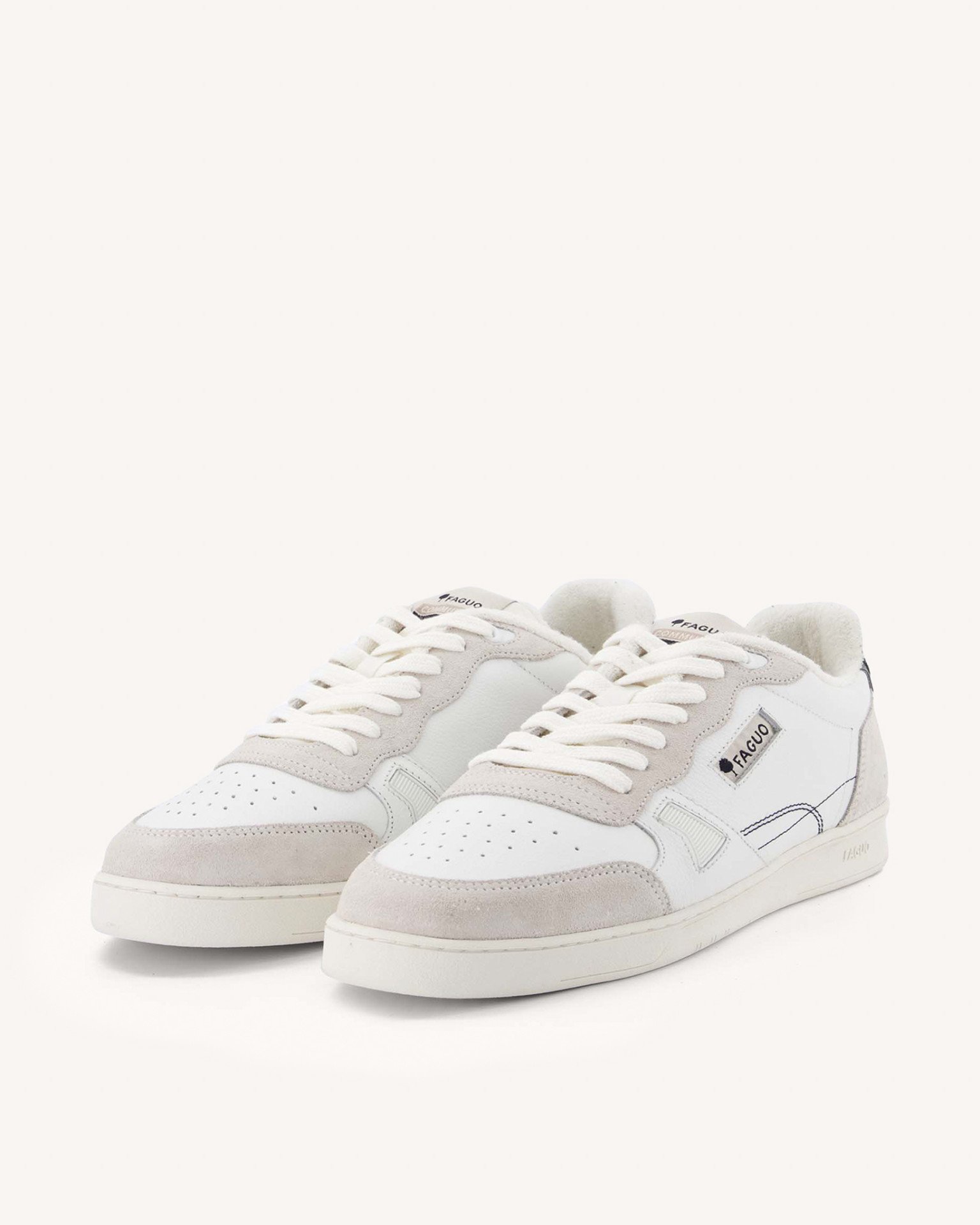 Baskets blanches, bleu marine & grises cuir - COMMUTE 1