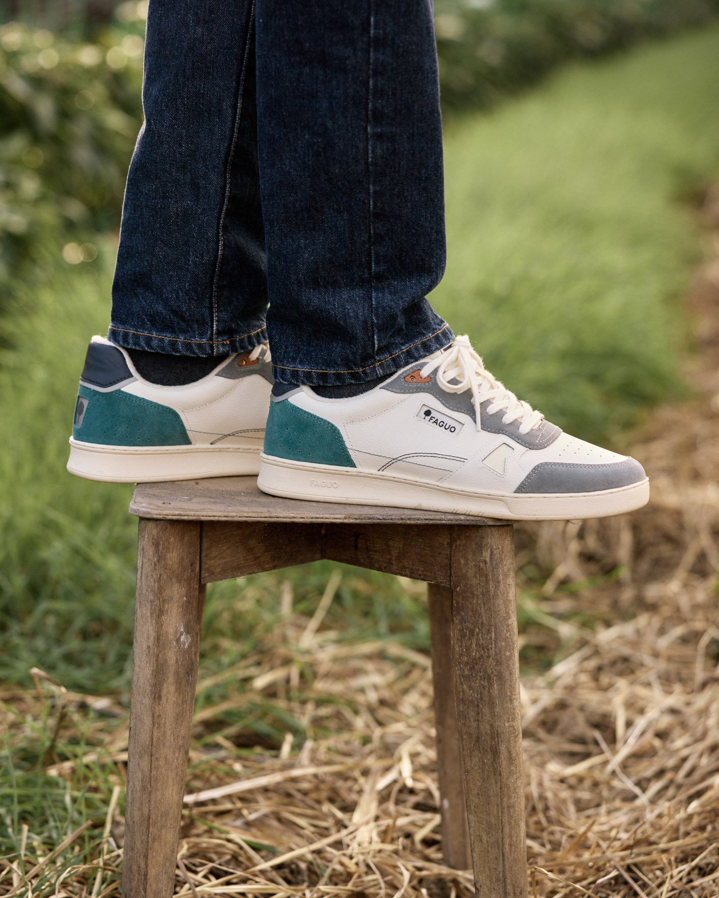 Baskets crème & vert clair cuir & suède - COMMUTE 1