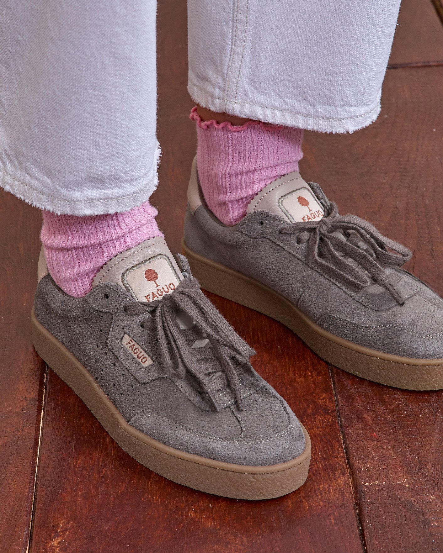 Baskets taupe suède femme - LUMBO