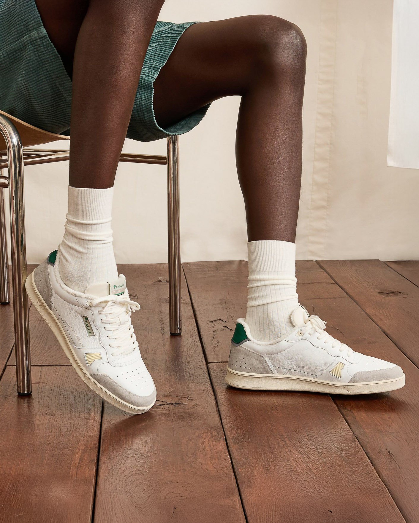 Baskets blanches & vertes cuir - COMMUTE 1