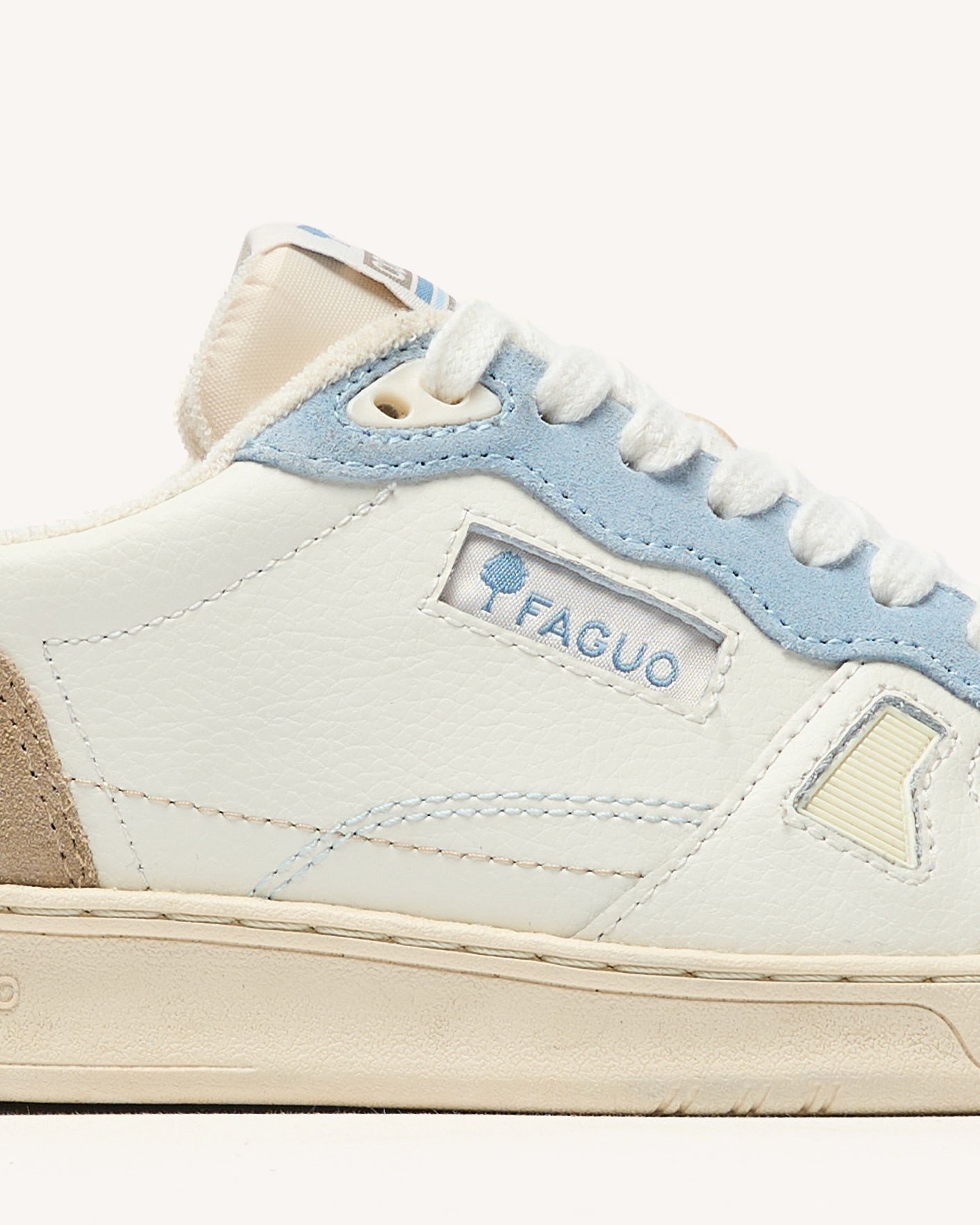 Baskets écrues & bleu, cuir & suède - COMMUTE 1