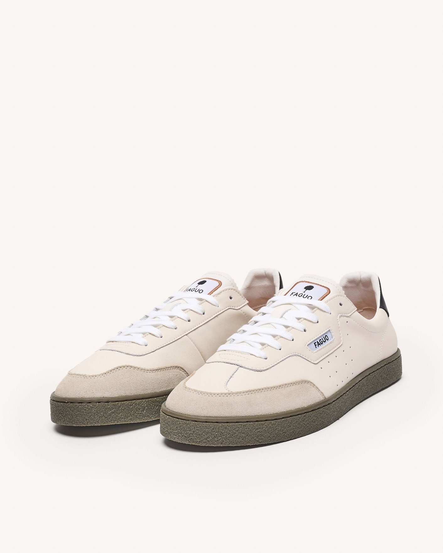 Baskets écrues & noires cuir - LUMBO