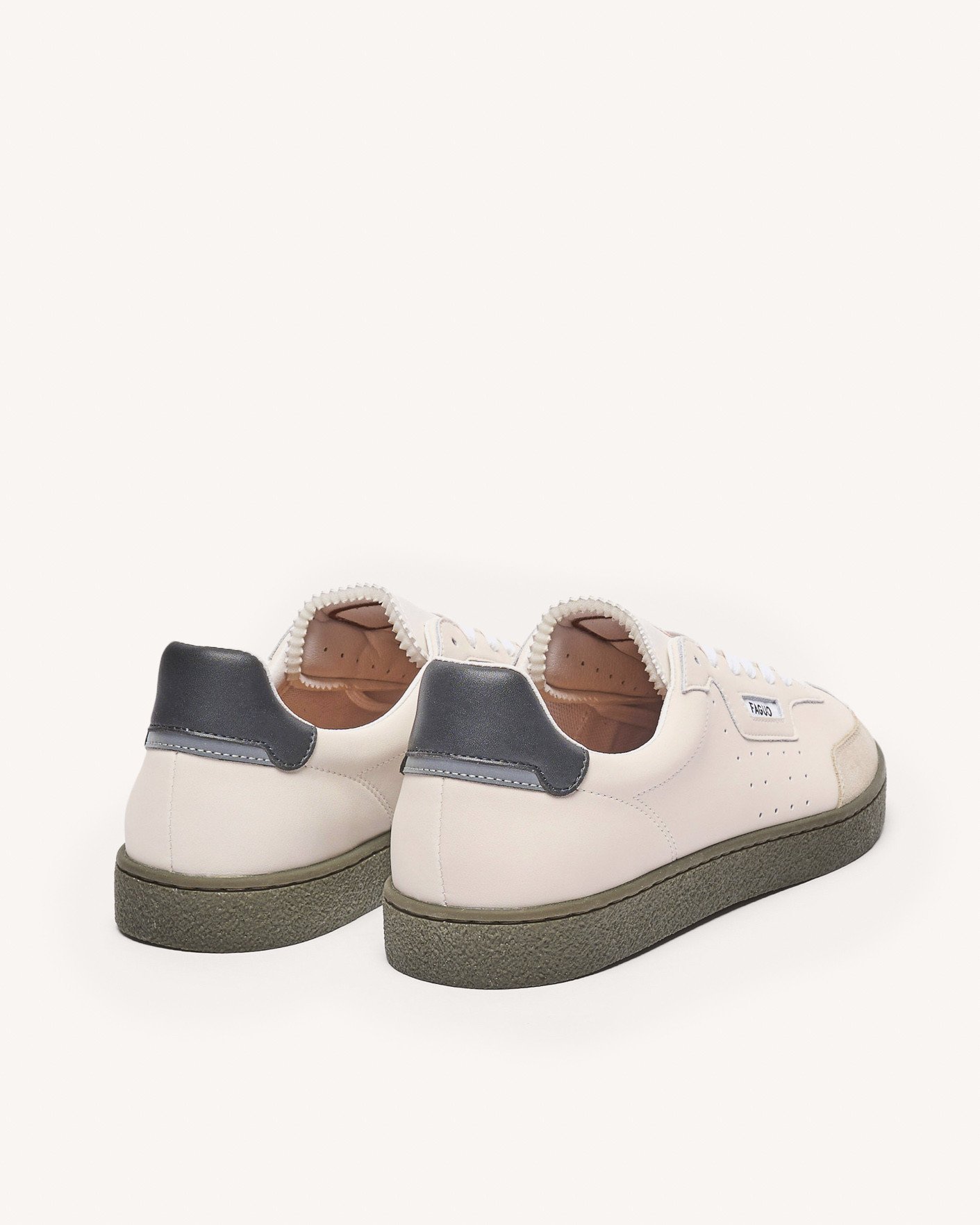 Baskets écrues & noires cuir - LUMBO