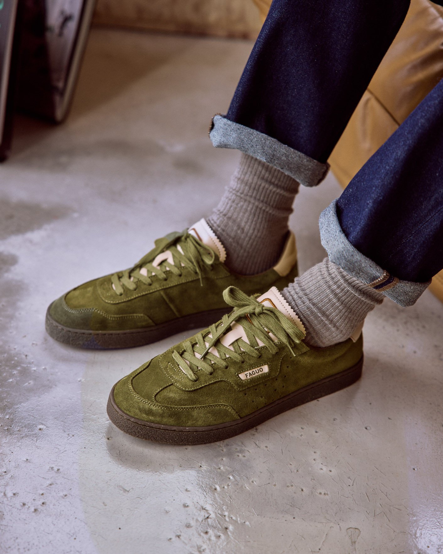 Baskets vert olive suède - LUMBO