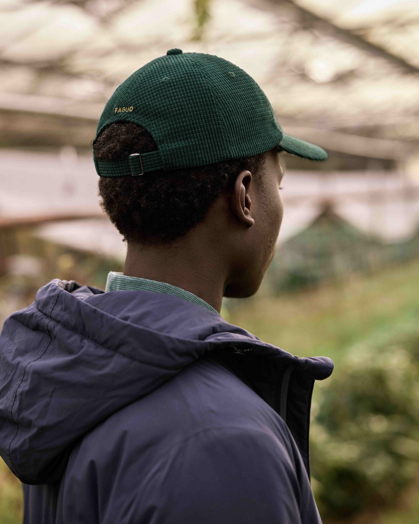 Casquette en velours vert sapin - CAP