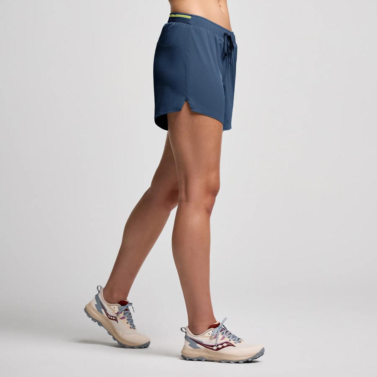 Femme Peregrine 4" Short